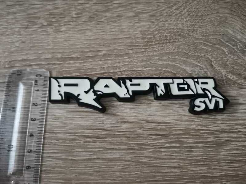 Ford Raptor SVT бяла емблема