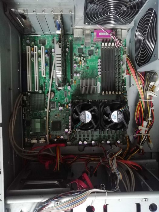 Cерверный системный блок
