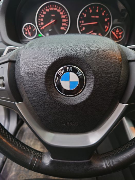 Бмв х3 ф25 Спортен мулти волан с пера bmw x3 f25
