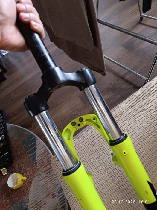 Вилка для велосипеда