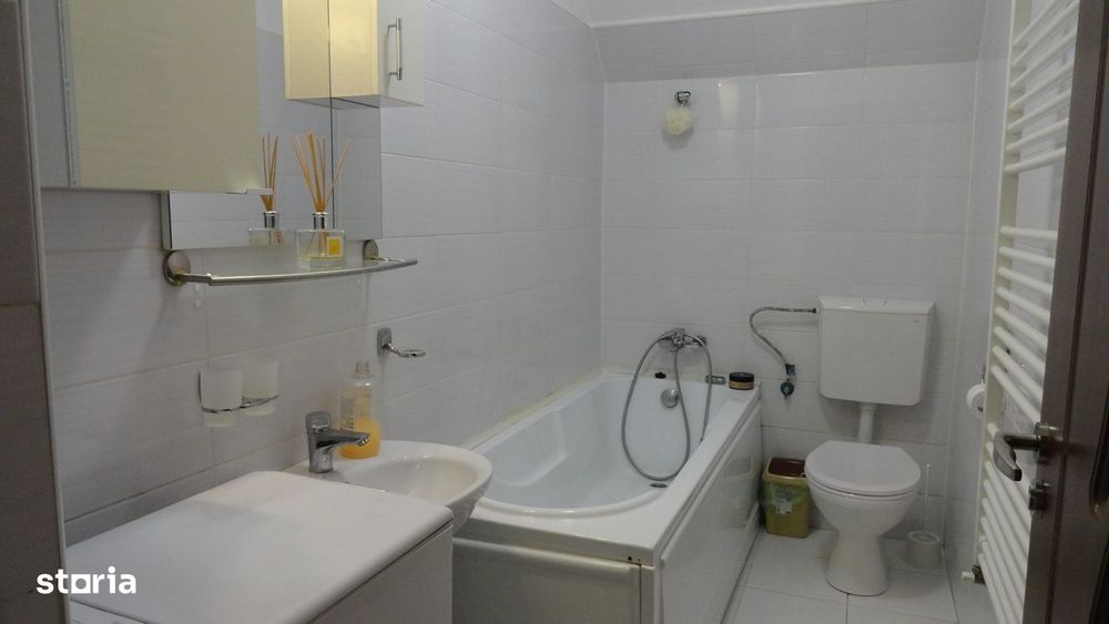 Apartament cu 2 camere strada Horea