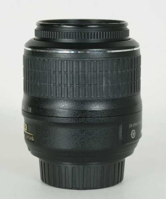 Obiectiv foto Nikon AF-S 18-55mm F3.5-5.6 G VR
