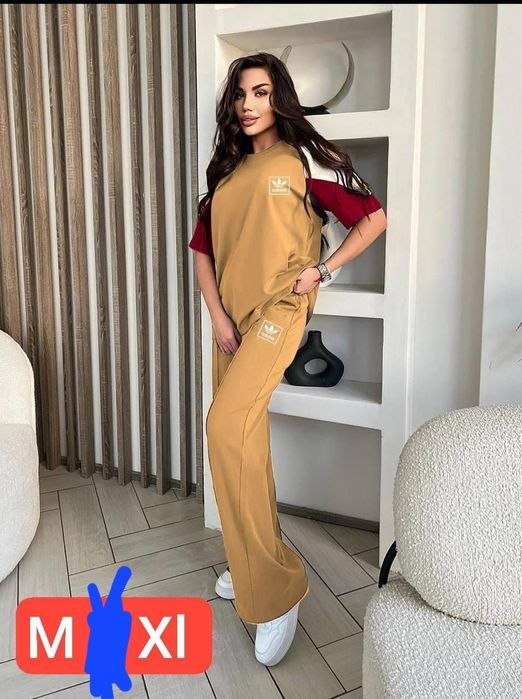 Compleu dama diferite modele