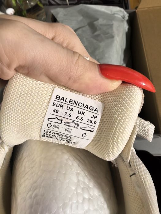 Кроссовки Balenciaga