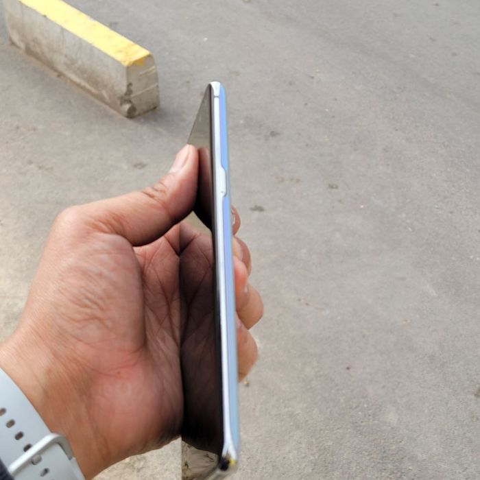 Samsung S10 5G   256gb /8