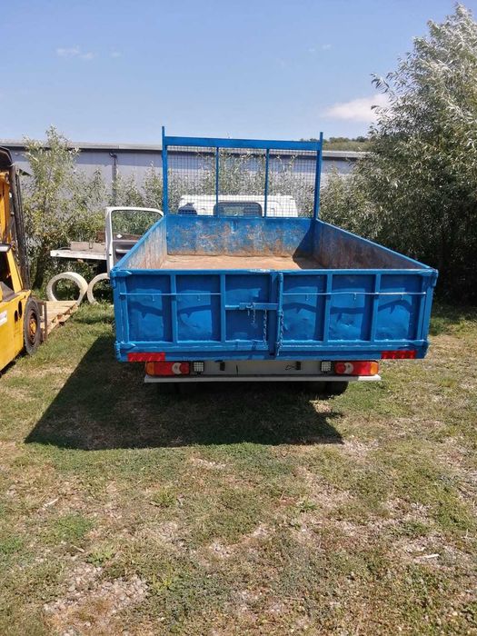 Vand Nissan Cabstar . Basculant. Pret 7600 eur. UNA Mai este de VANZARE