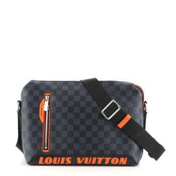 Louis Vuitton Limited Edition оригинална унисекс чанта