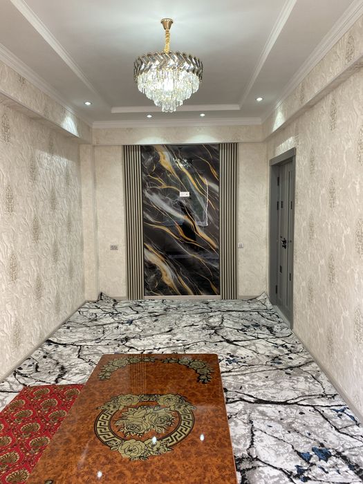 Afsonalar vodiysi 3-qavat yaqinida bogʻcha, maktab, masjid joylashgan