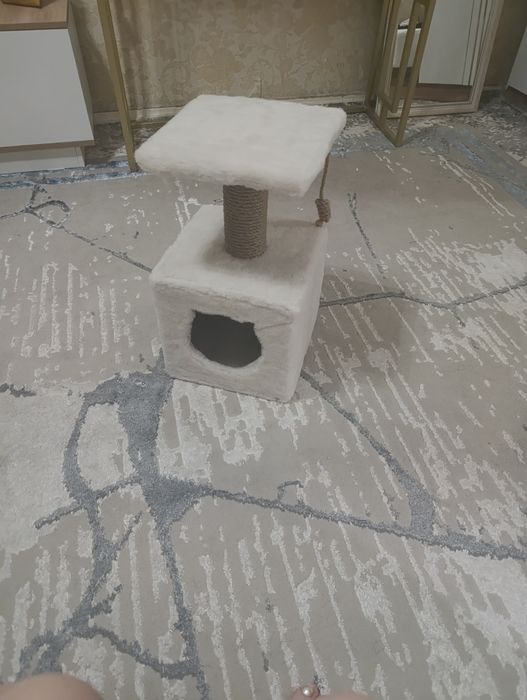 Продам домик для кошек