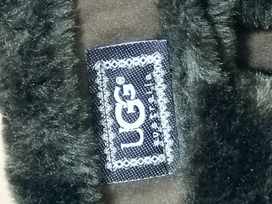 Eșarfă din piele de oaie cu manșetă dublă UGG Australia