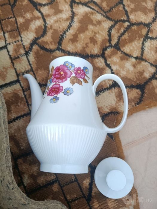 Чайник фарфор б/у 40тыс окончательно