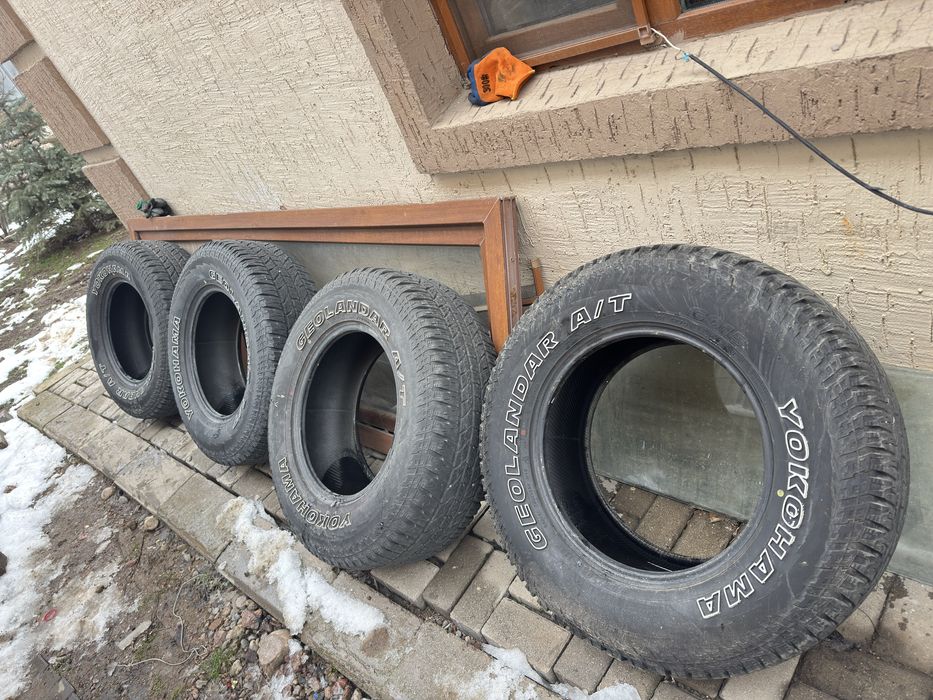 Резина АТ шки Yohohama geolandar