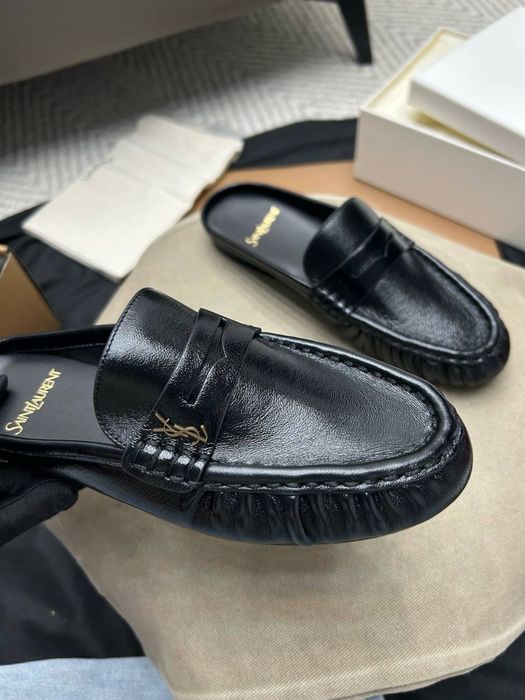 Papuci Saint Laurent