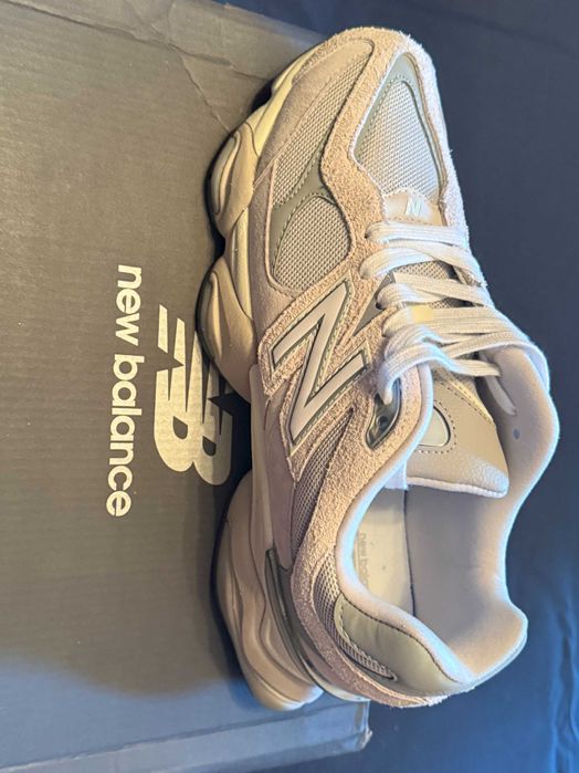 New Balance 9060 маратонки