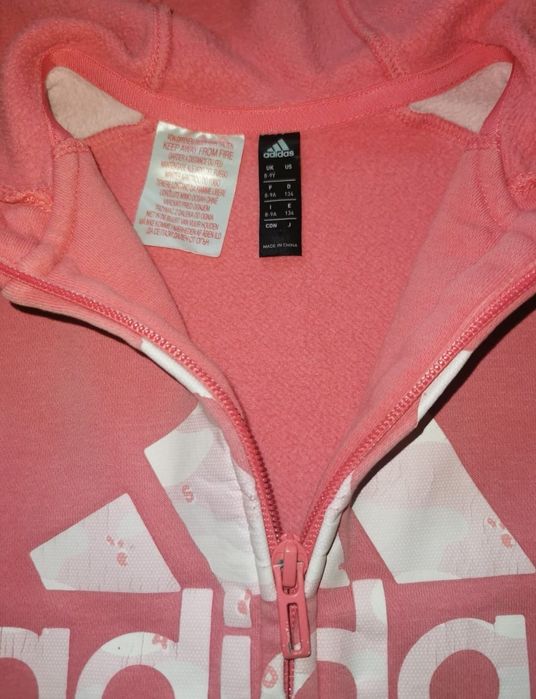 Спортен комплект за момиче ADIDAS LK GFX HDY SET