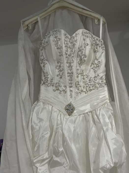 Продам счастливое свадебное платье!