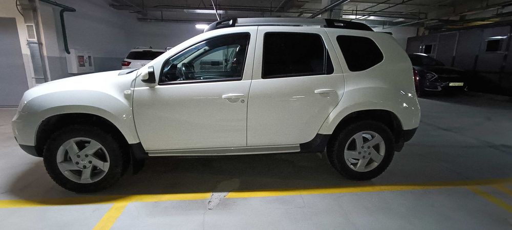 Автомобиль Renault Duster
