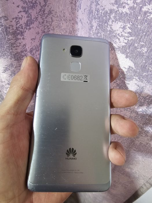 Продам Huawei ct 3