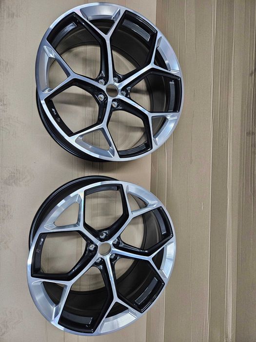 Jante Aliaj Originale  AUDI Q8 RS R23 J10,5XR23 ET18