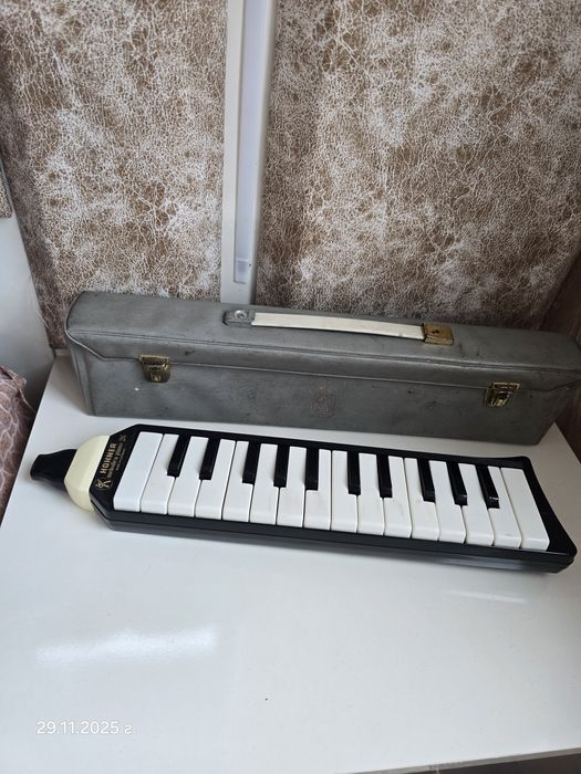 Hohner мелодика piano 26