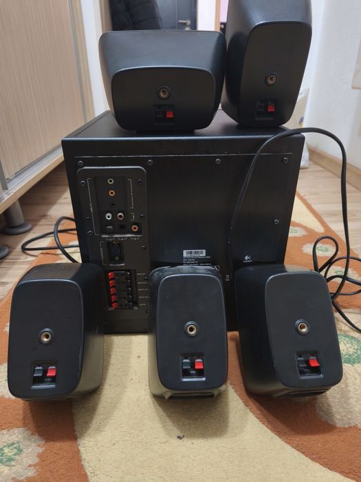 Sistem audio Logitech Z906
