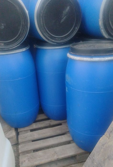 Butoi; Butoaie plastic 160 litri cu capac