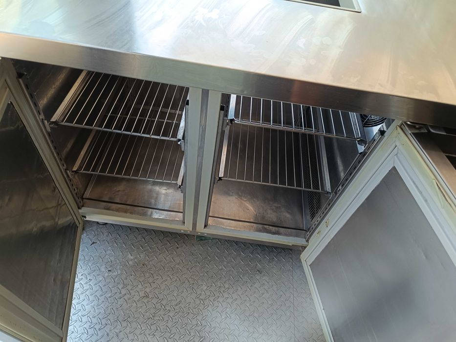 Търговска каравана кемпер -бира скара/Възможна съвместна работа