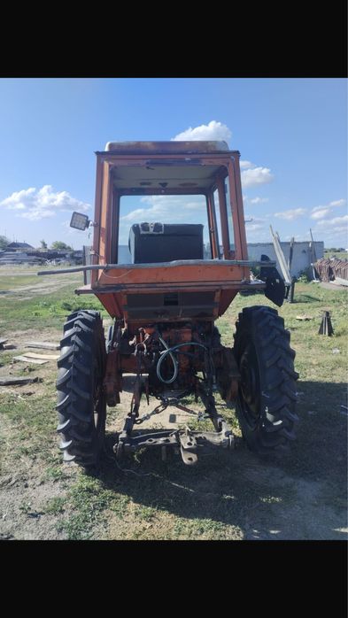 Продам трактор Т25