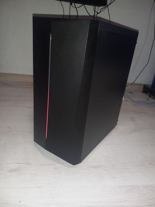 Gaming настолен компютър Serioux, Intel® Core™ i5-9400F, 8GB DDR4, 480