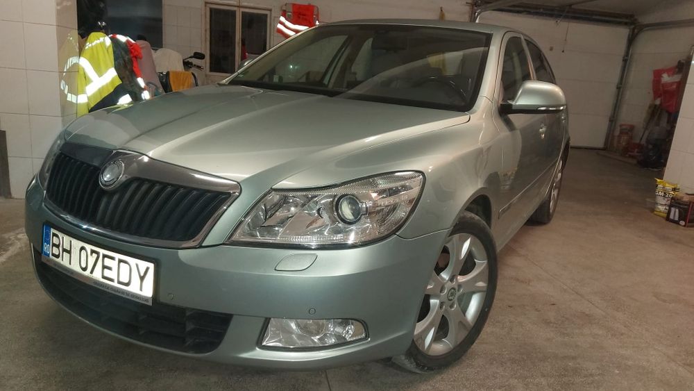 Skoda Oktavia Berlină 1,8TSI 160CP Elegance Piele DSG Xenon