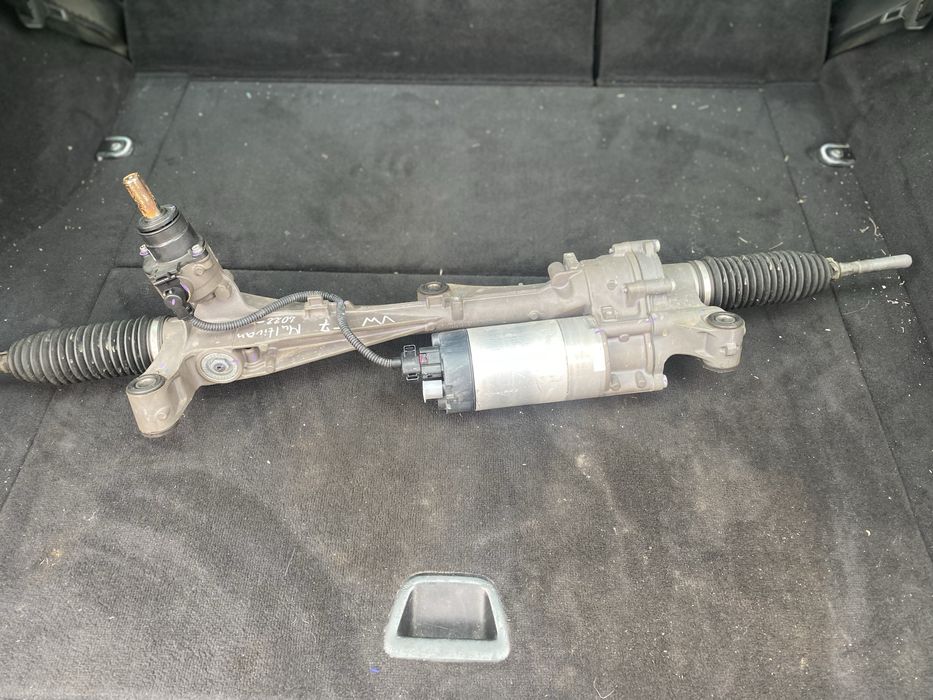 Кормилна рейка Volkswagen T7 Multivan