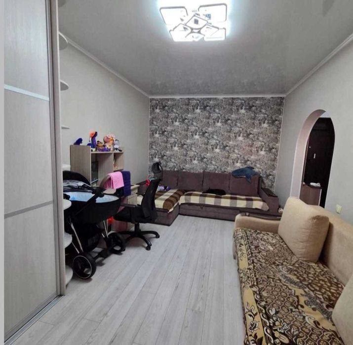 продам 1 комнатную квартиру