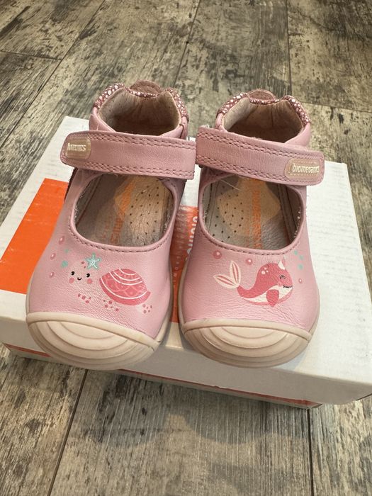 Pantofi piele roz fetite Biomecanics, marime 18