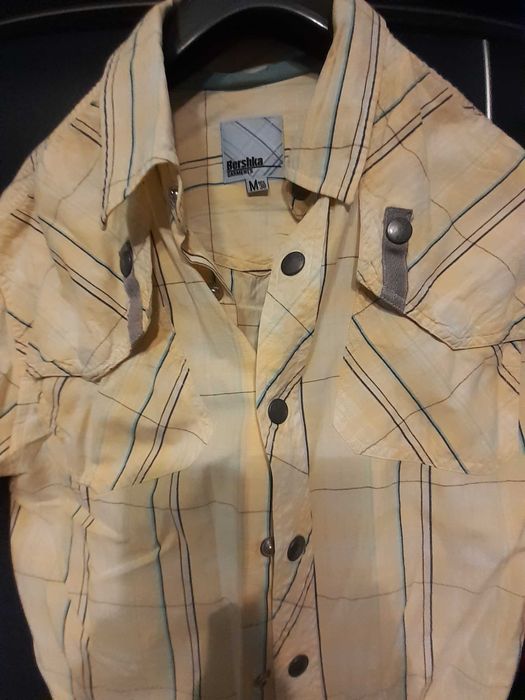 Cămașă bărbătească Bershka mărime 38