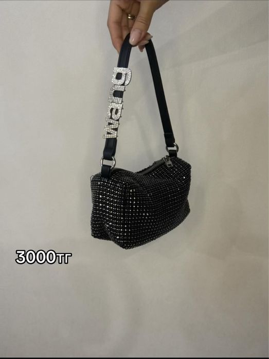 Разгрузка гардероба