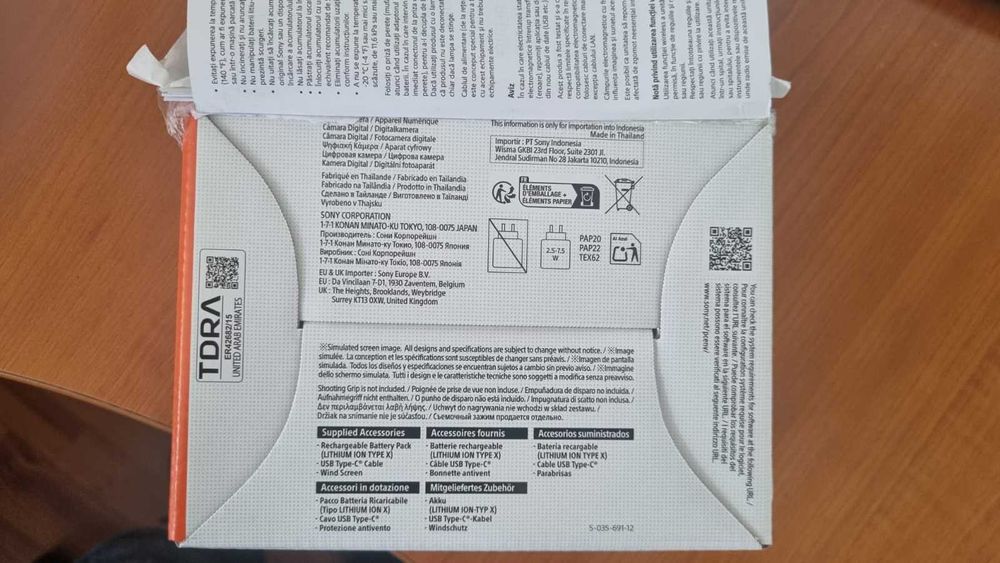 Camera foto vlogging Sony ZV-1F, 20.1MP, 4K, Negru SIGILATA