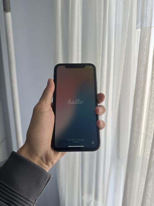 Iphone 11 64GB черный