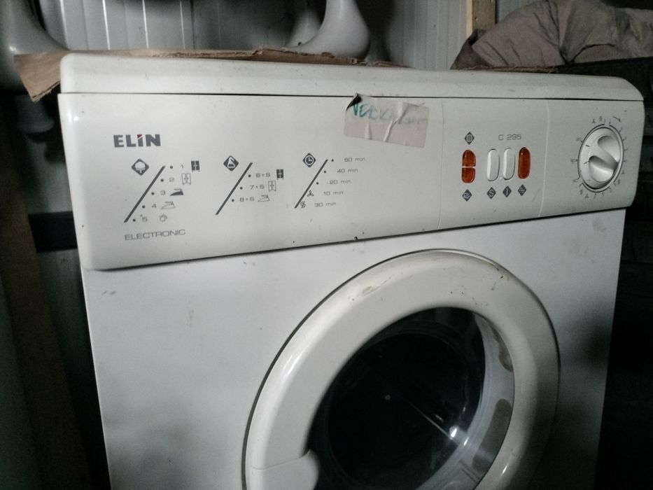 Vând aparatte și mașini spălat.