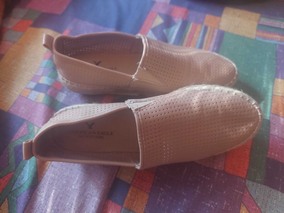 Оригинални, нови, дишащи, цвят пудра