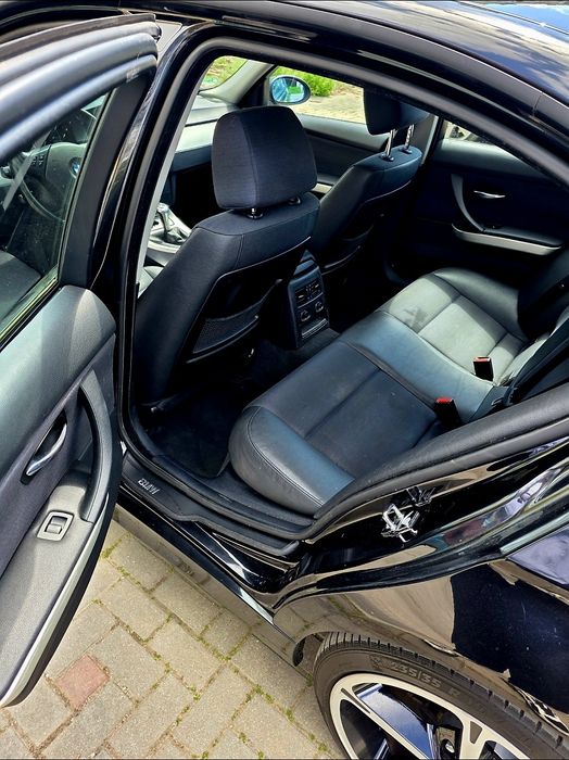 BMW 320i 6 скорости