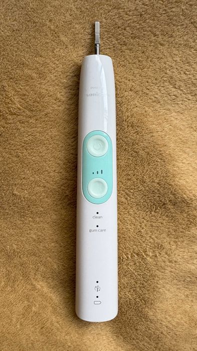 Philips Sonicare ProtectiveClean 4500