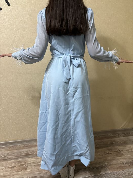 Платье нарядное