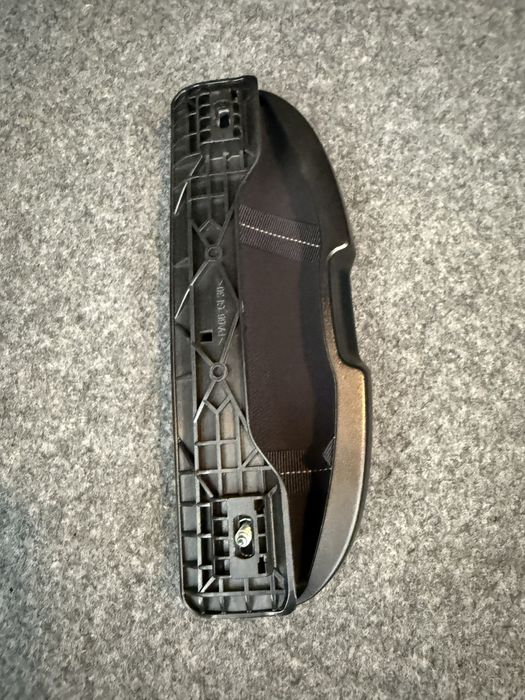 Чекмедже за очила за БМВ