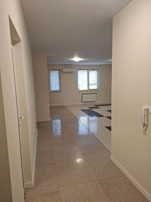 Дава се под наем Офис в София, Витоша - 120 кв.м за 927.18 € - Снимка #1