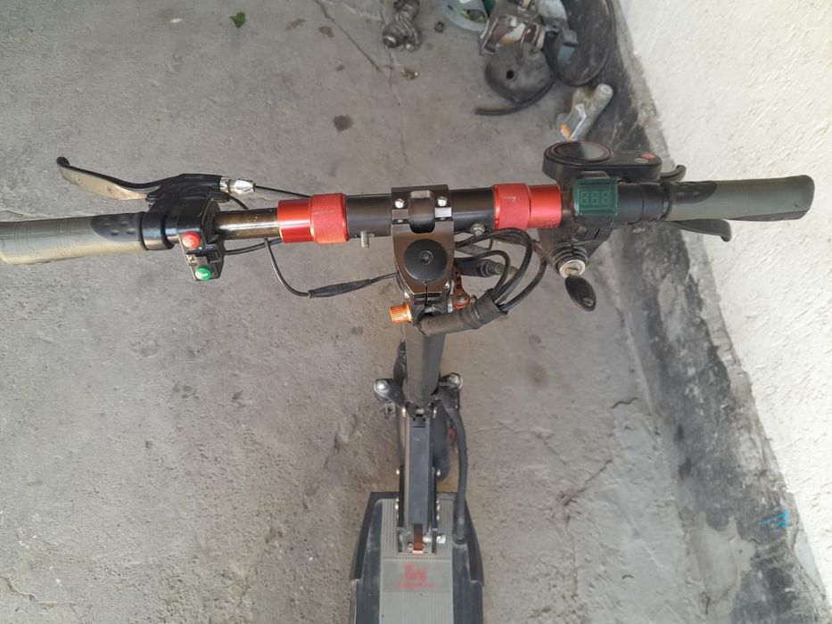 Электросамокат продам