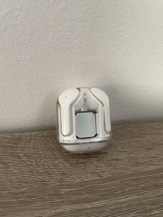Caști Wireless TWS Transparente