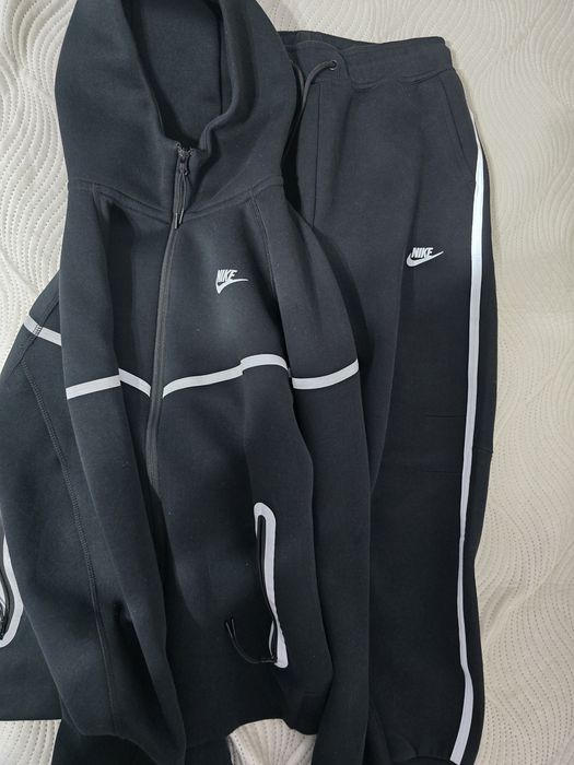 Nike Tech Reflective Black