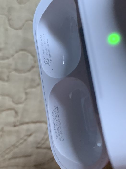 Air pods pro 3 inca in garantie