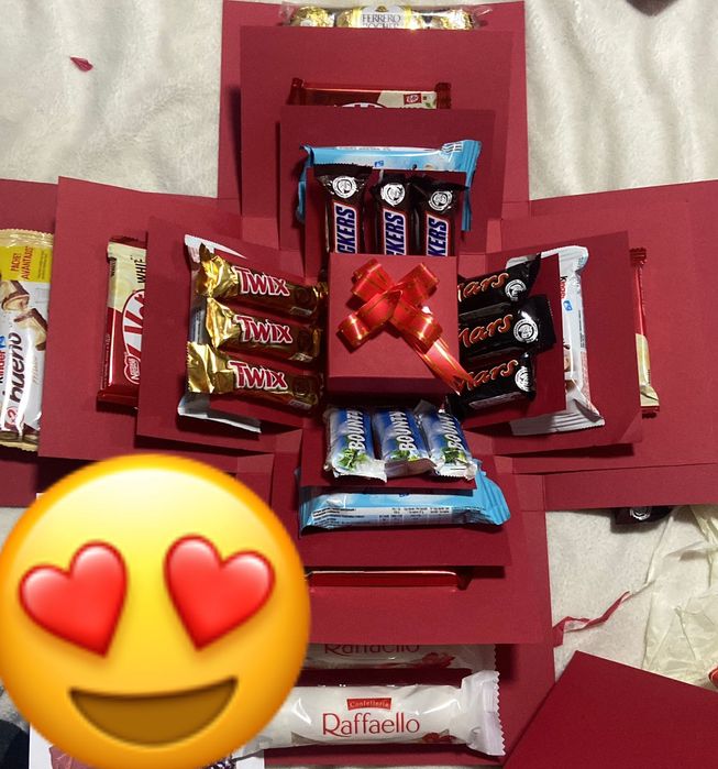 Cadouri pentru v-day,1 martie, 8 martie