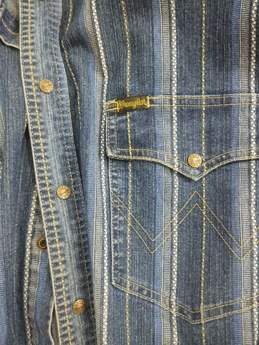 Рубаха джинсовая